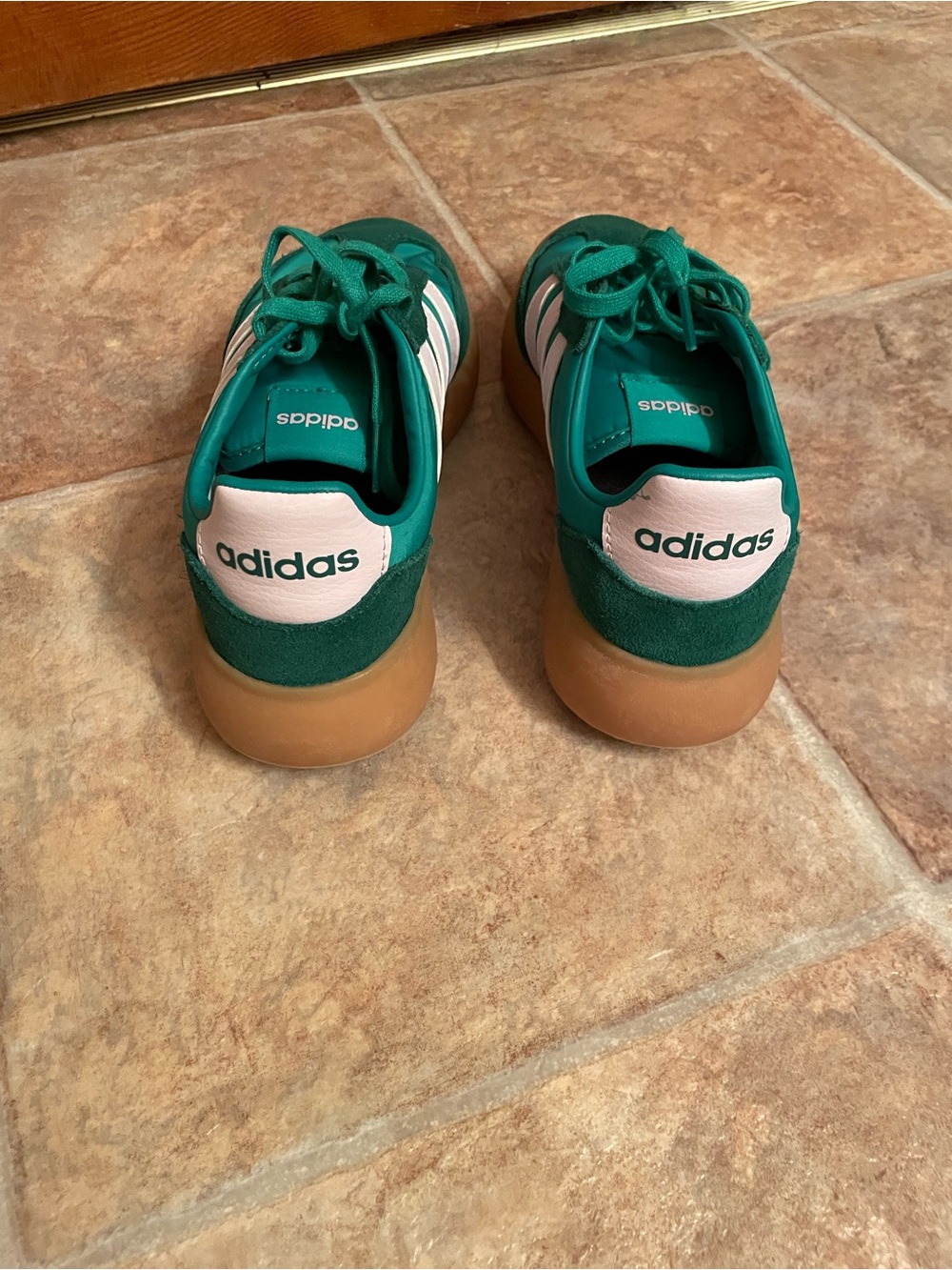 adidas Barreda Decode Sneaker - Collegiate Green/White - Picture 5 of 9